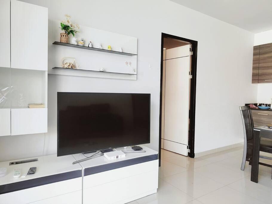 E Villa , Private Pool Villa For Your Family หัวหิน ภายนอก รูปภาพ