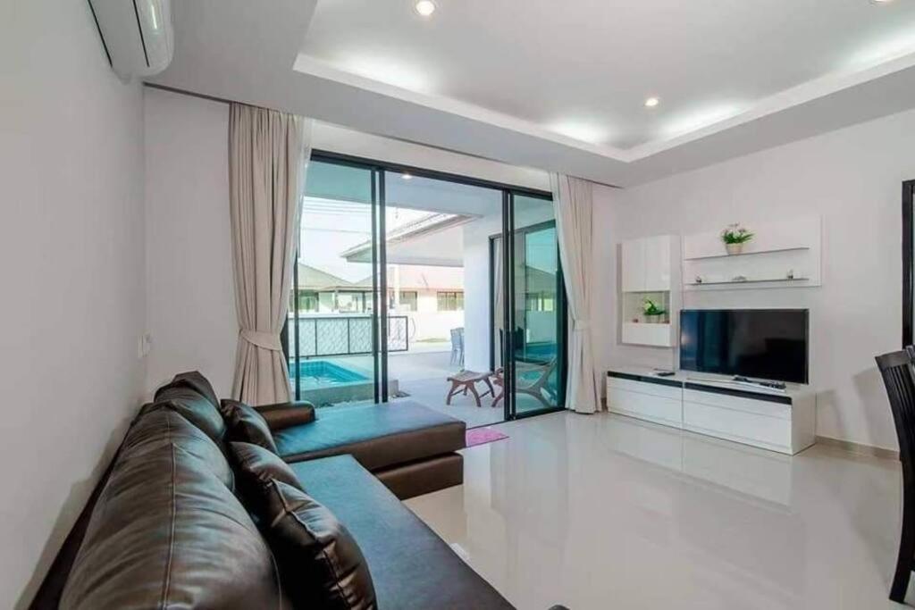 E Villa , Private Pool Villa For Your Family หัวหิน ภายนอก รูปภาพ