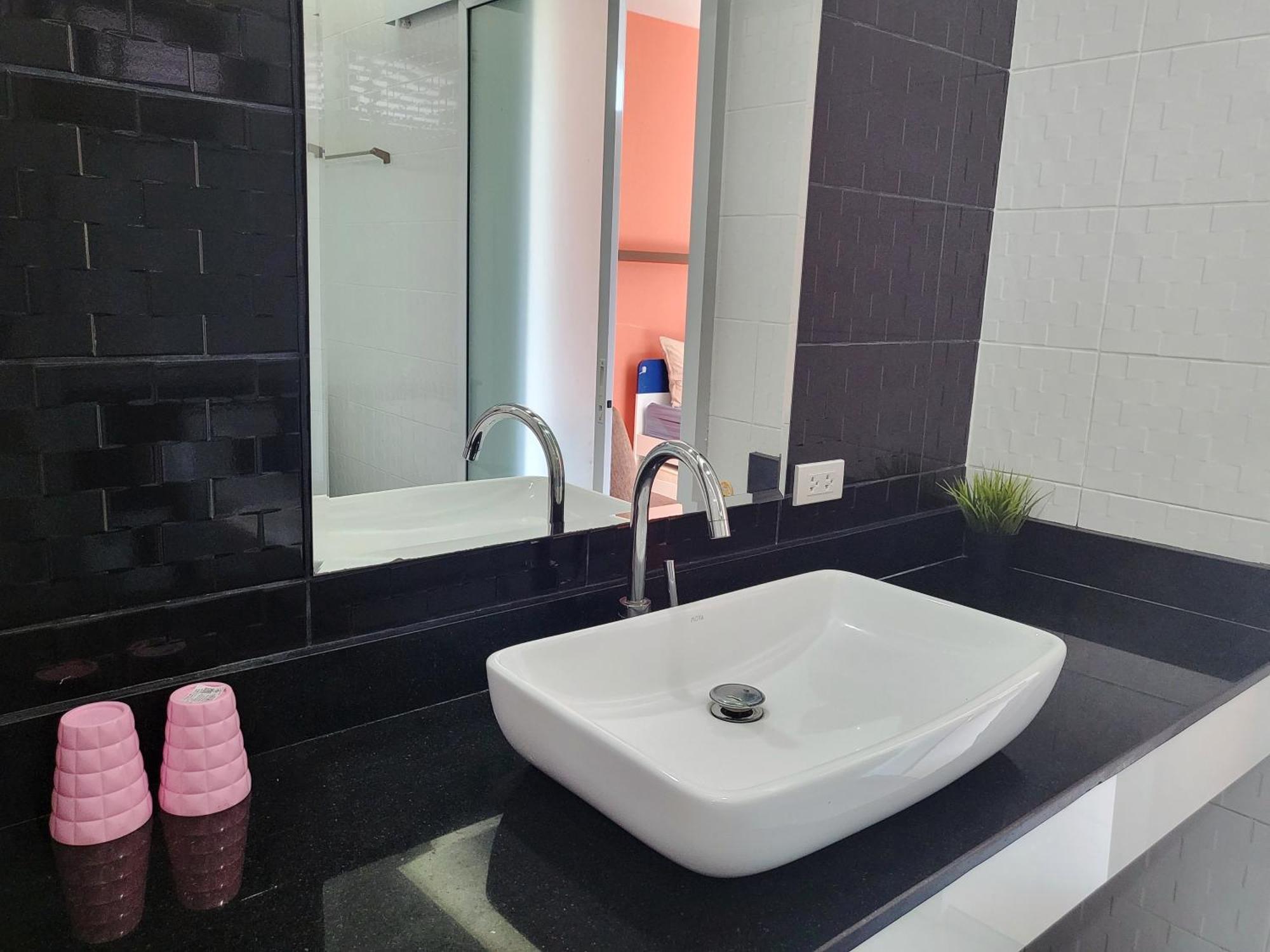 E Villa , Private Pool Villa For Your Family หัวหิน ภายนอก รูปภาพ